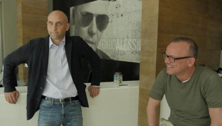 Siae addio, a Gigi D'Alessio il monopolio va troppo stretto