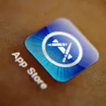 App infette sull'App Store, Apple corre ai ripari