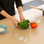IKEA il futuro della cucina in un tavolo smart