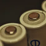 Le batterie agli ioni di alluminio si ricaricano in un minuto