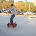 Ancora un altro Skateboard Volante