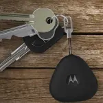 Motorola Keylink, il portachiavi collegato allo Smartphone