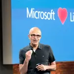 Microsoft compra Revolution Analytics compagnia con modello Opensource
