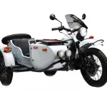 Ecco il sidecar a pannelli solari