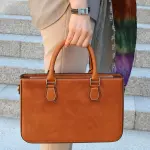 Creazione accessori unici per la propria attività: come distinguersi sul mercato?