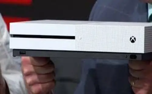 Xbox One S VS Xbox One: l'update della console Microsoft è veramente più potente