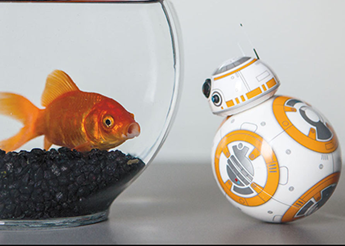 Sphero BB-8, il droide di Star Wars pilotato dallo smartphone